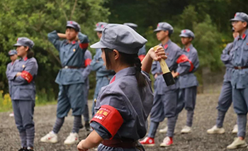 練兵井岡山